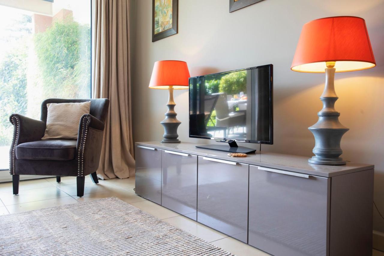 Domaine Des Roses Ap4222 By Riviera Holiday Homes Nice Buitenkant foto