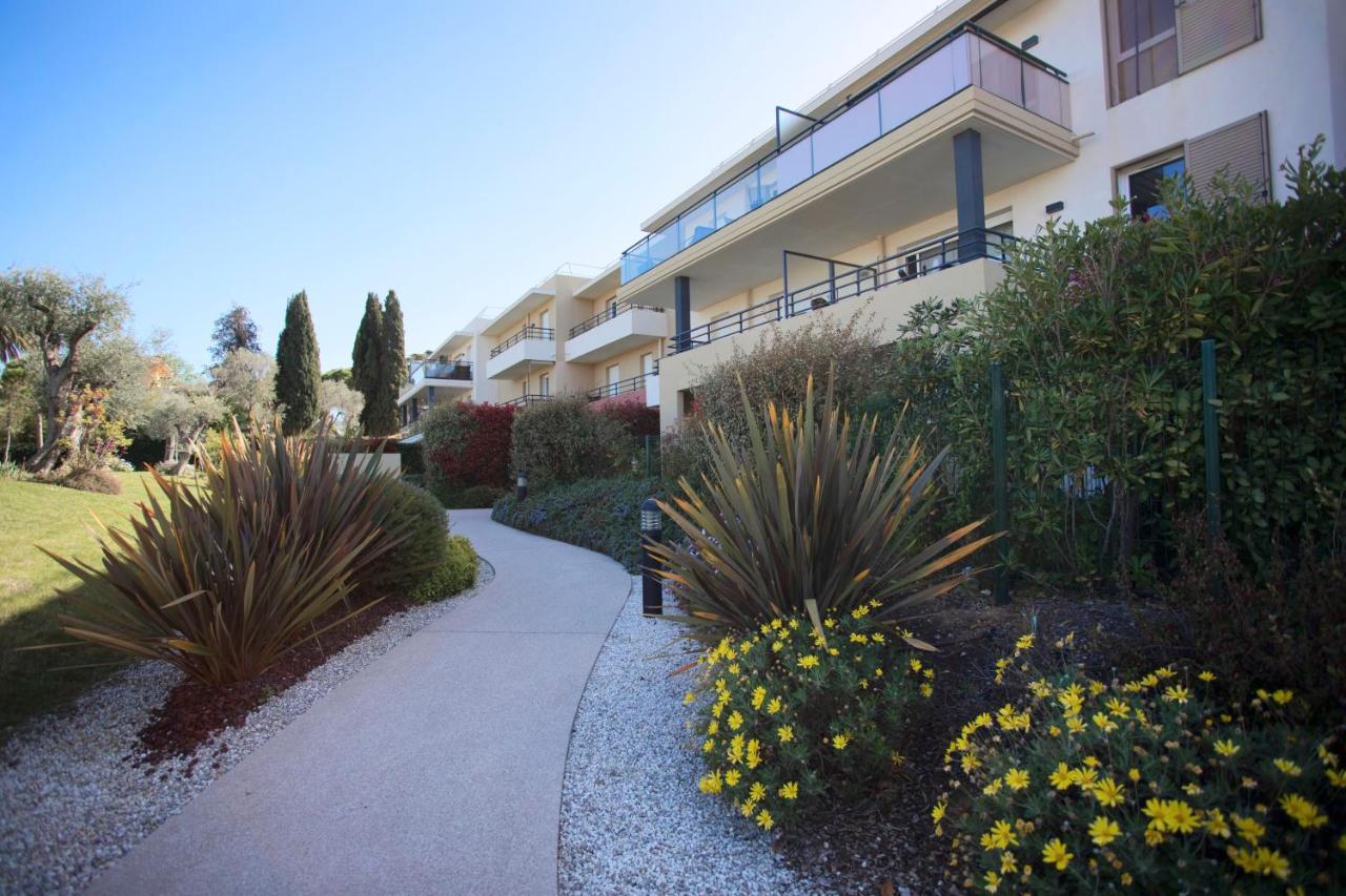 Domaine Des Roses Ap4222 By Riviera Holiday Homes Nice Buitenkant foto