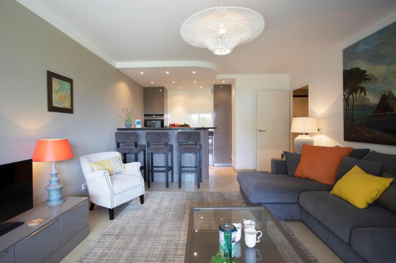 Domaine Des Roses Ap4222 By Riviera Holiday Homes Nice Buitenkant foto