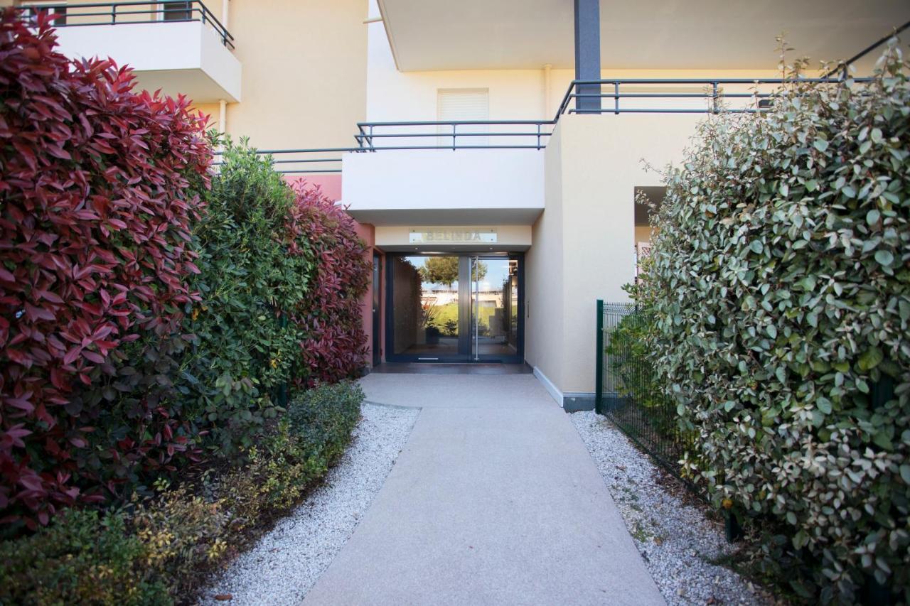 Domaine Des Roses Ap4222 By Riviera Holiday Homes Nice Buitenkant foto